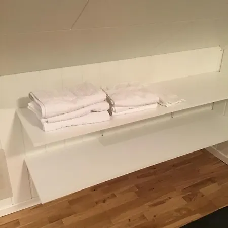 Lägenhet Sandvik Garasjeloft Voss