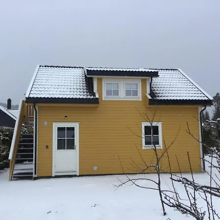 Lägenhet Sandvik Garasjeloft