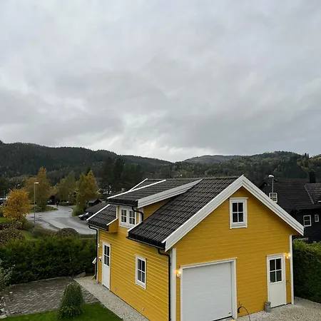 Sandvik Garasjeloft * Voss